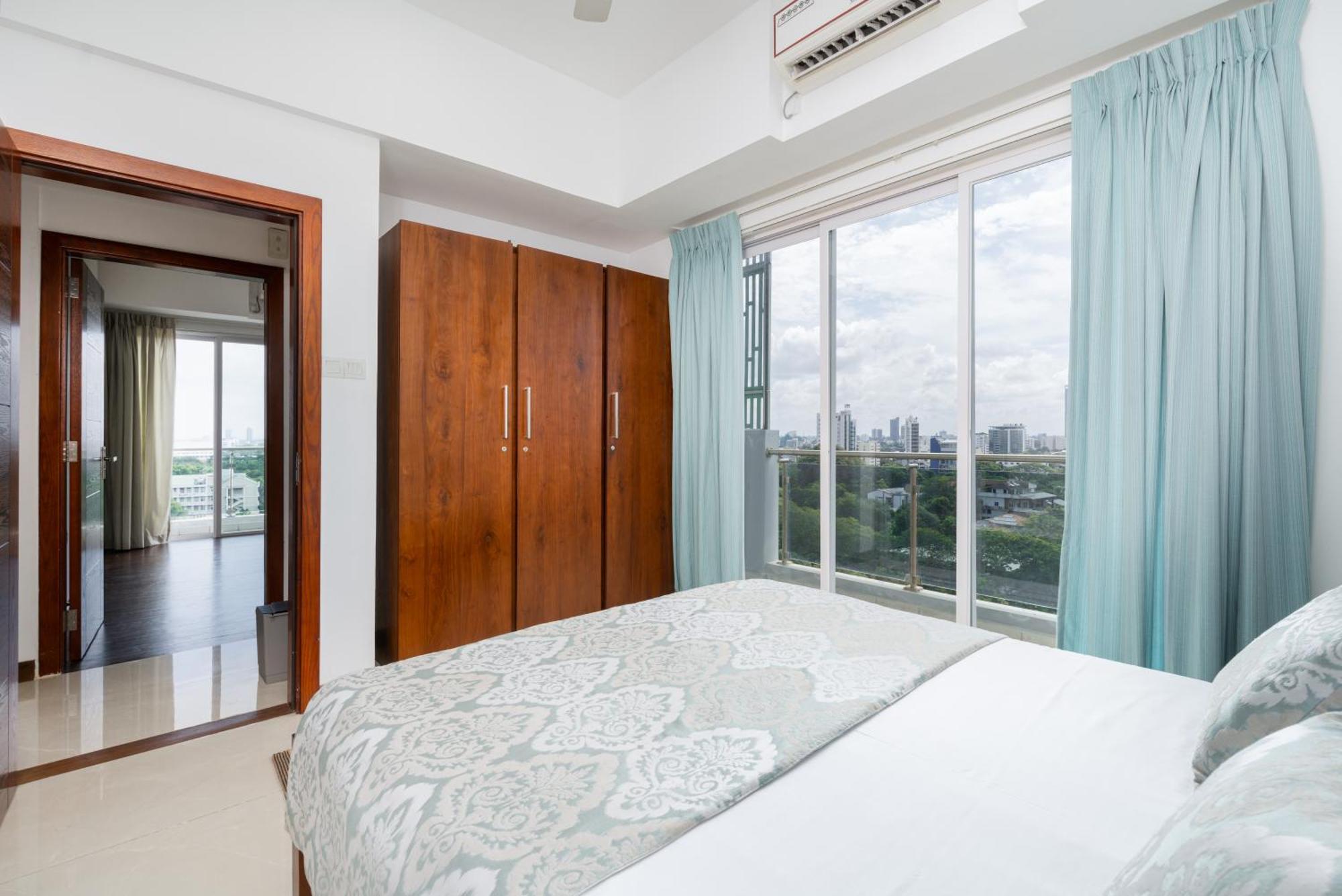 The Alfred Fern - Modern 2-Bedroom Apartment With Pool Near Renowned Cultural Hub Colombo Exterior photo